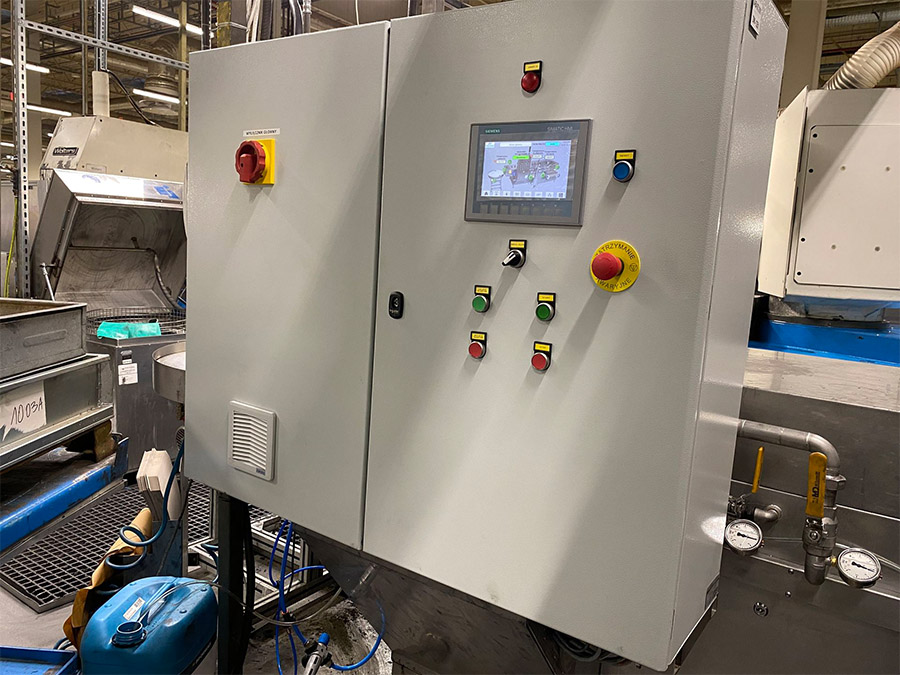 LW Technic Remonty i modernizacje maszyn myjących Prefabrykacja szafy sterowniczej wraz z programowaniem PLC+HMI